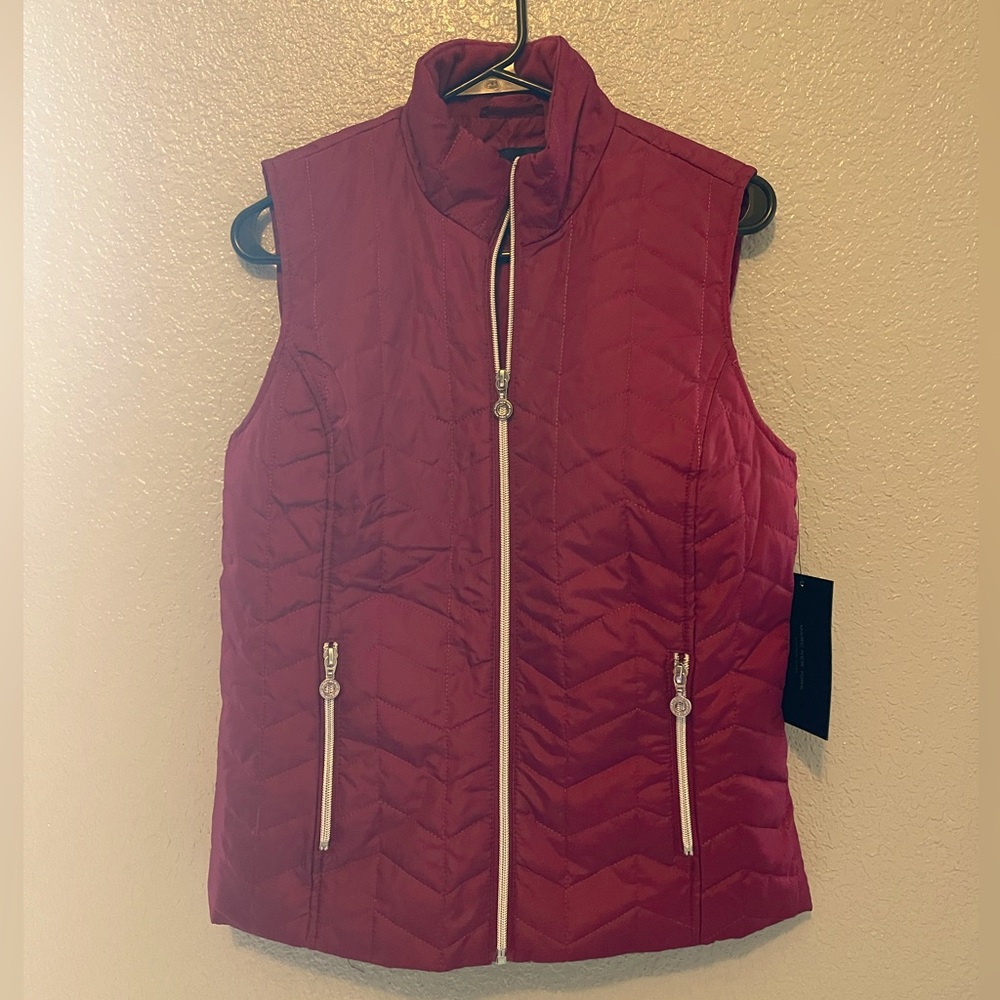 Marc New York maroon vest- New with tags